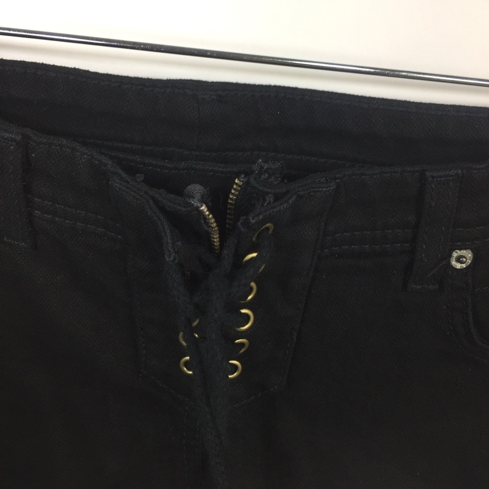 Carmar Black Lace-Up Denim Mini Low Rise Shorts Size 28 - Picture 7 of 8